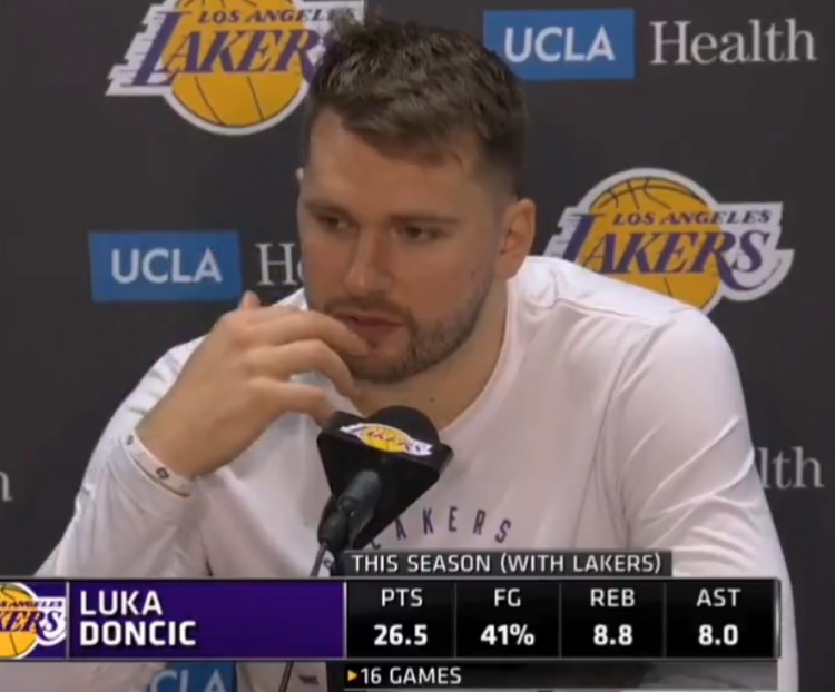 略微出手！東契奇本賽季在湖人場均26.5分8.8板8助1.9斷