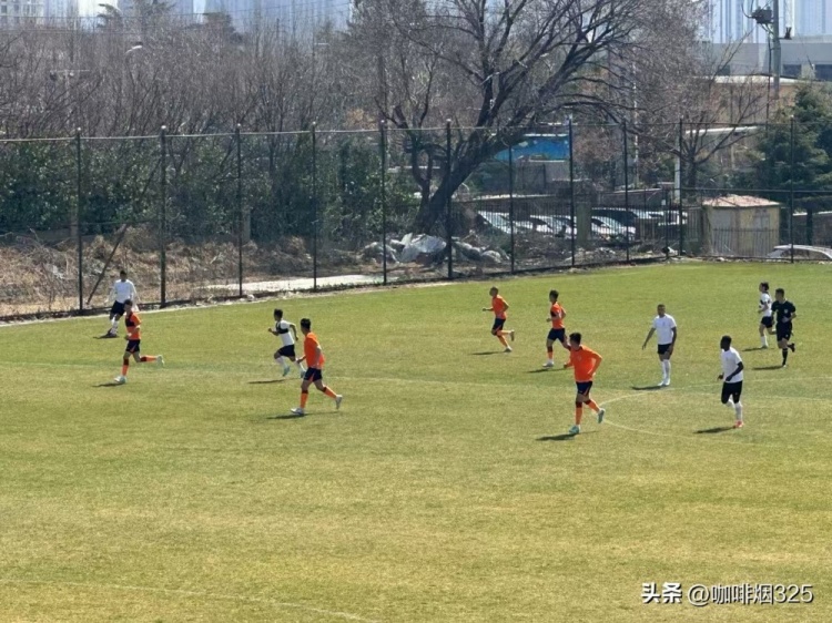 檢驗(yàn)訓(xùn)練成果！青島海牛今天中午12點(diǎn)和青島西海岸進(jìn)行熱身賽