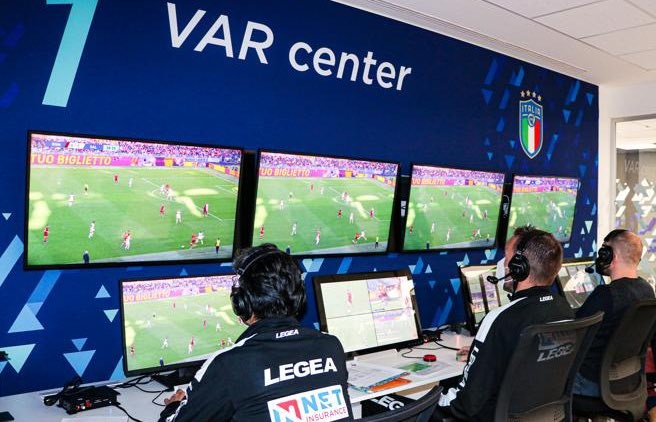 斯基拉：意大利杯半決賽裁判將解釋VAR裁決，意甲則通過屏幕顯示