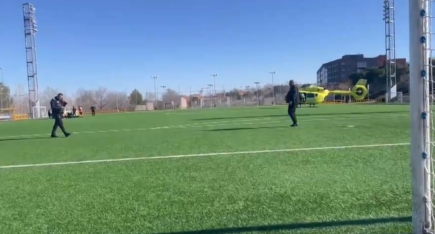 新京報：醫(yī)護(hù)5分鐘就抵達(dá)現(xiàn)場救郭嘉璇，但送醫(yī)搶救4小時仍腦死亡