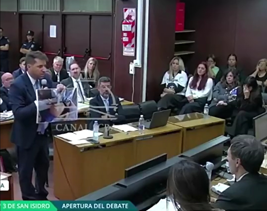 法醫(yī)：馬拉多納去世時(shí)很痛苦，心臟重量是正常2倍、腹部抽3升積液