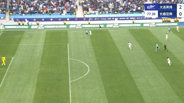 可惜了！馬萊萊邊路“煲湯”生吃對(duì)手，單刀挑射被撲！