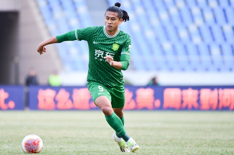 于大寶寄語張玉寧：雖然外援對(duì)國產(chǎn)前鋒沖擊大，但要先保持好心態(tài)