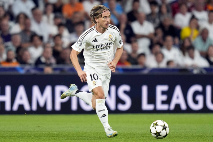 35場勝利，莫德里奇成為歐冠改制后淘汰賽出場比賽贏球最多的球員