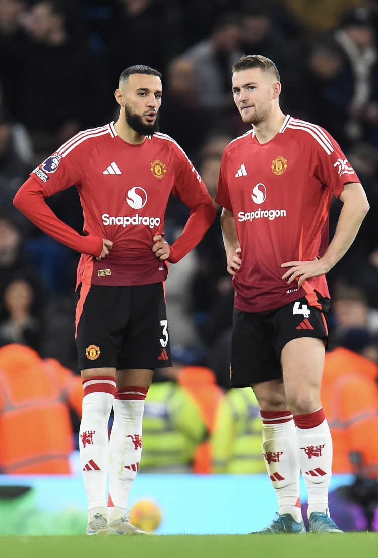 舍己為魔？拜仁賤賣德里赫特&馬茲拉維，引進(jìn)伊藤&博伊長(zhǎng)期傷停