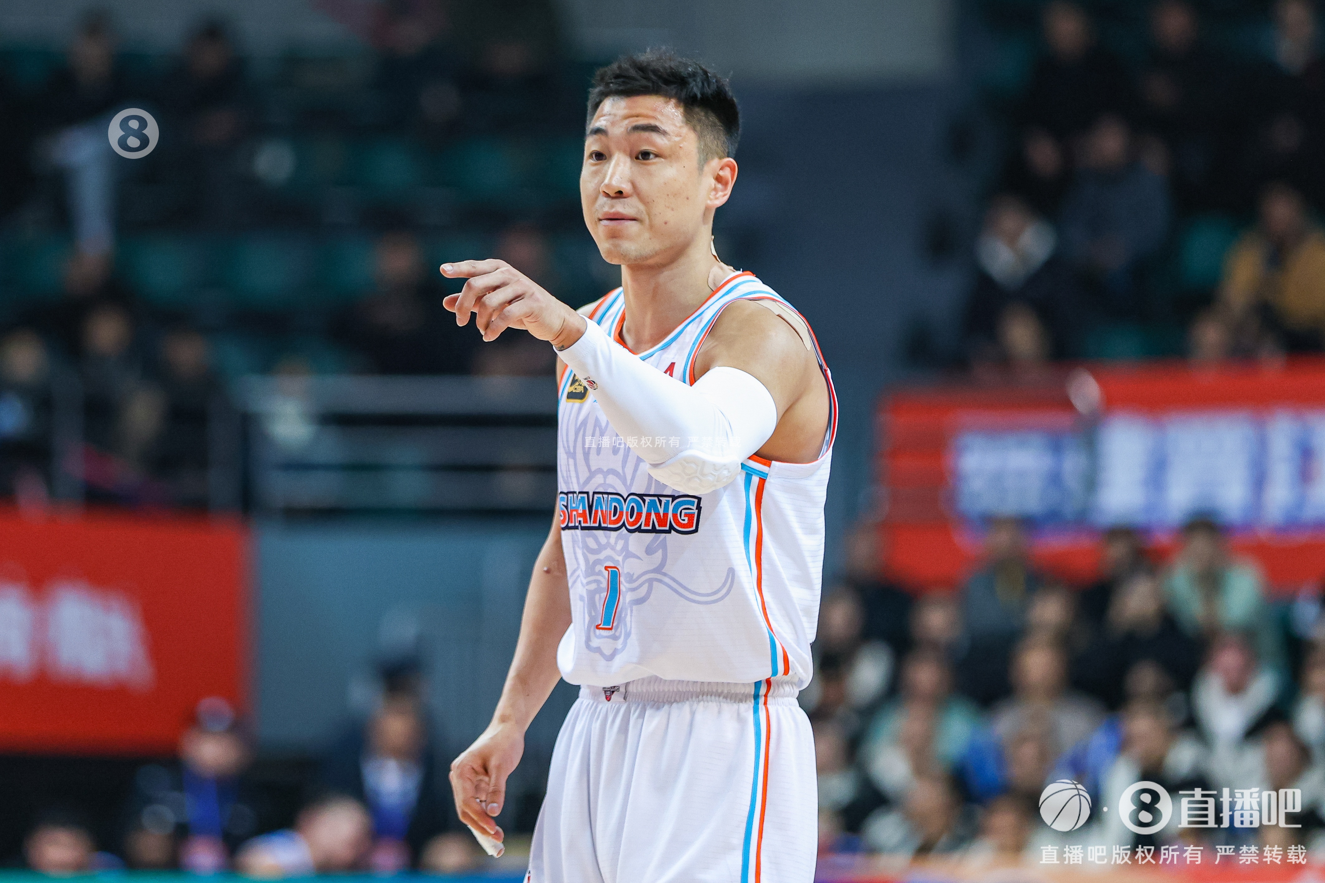 全能表現(xiàn)！高詩(shī)巖7中4拿到12分3板4助 正負(fù)值+13