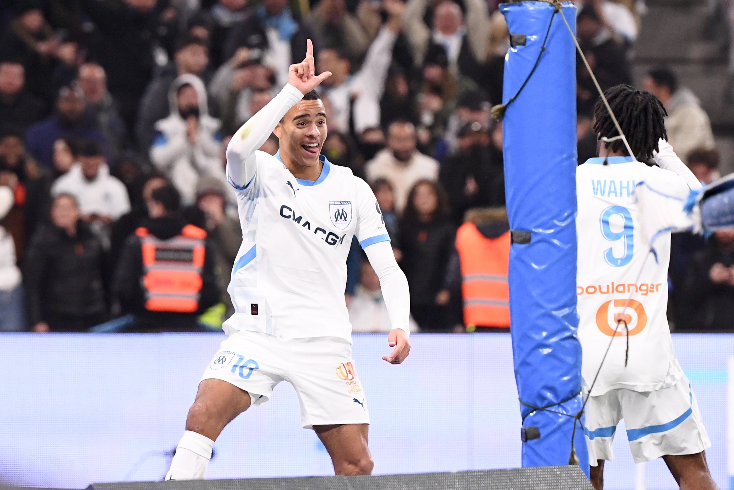 RMC：格林伍德提前兩天回馬賽訓(xùn)練，用實(shí)際行動(dòng)打動(dòng)德澤爾比