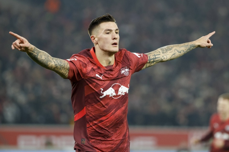 郵報：紐卡今夏計劃補強鋒線，目標包括塞斯科&小德拉普&戴維