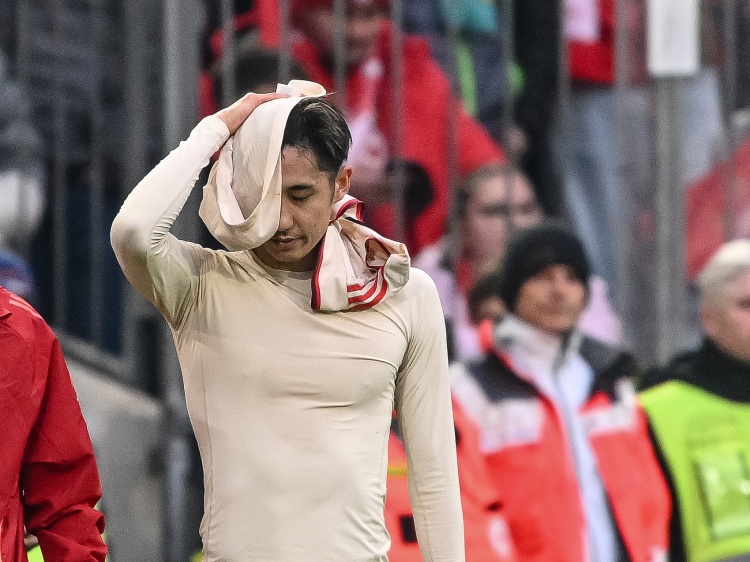 鐵人→脆皮！伊藤洋輝在斯圖3年主力僅傷缺8場(chǎng) 來(lái)拜仁一賽季踢8場(chǎng)